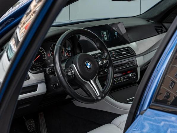 BMW M5 V (F10) с пробегом 2012 года, цена 3 720 000 рублей, 143644 км, седан, Автокод Объявления