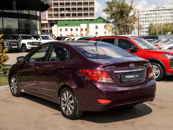 Hyundai Solaris I с пробегом 2013 года, цена 768 000 рублей, 171701 км, седан, Автокод Объявления