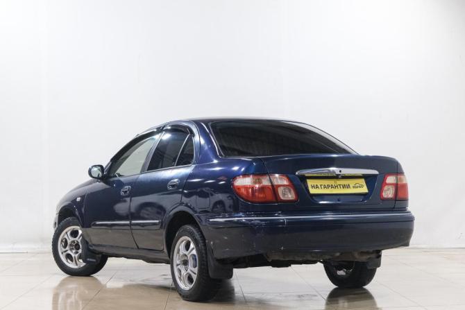 Nissan Bluebird Sylphy I (G10) с пробегом 2001 года, цена 399 000 рублей, 300000 км, седан, Автокод Объявления