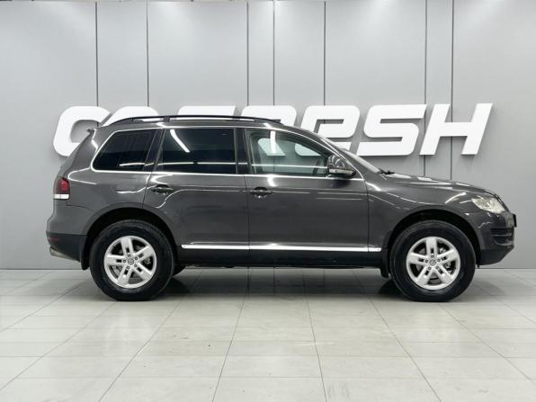 Volkswagen Touareg I Рестайлинг с пробегом 2007 года, цена 900 000 рублей, 243585 км, внедорожник, Автокод Объявления