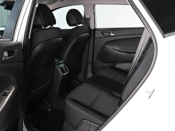 Hyundai Tucson III с пробегом 2018 года, цена 2 369 000 рублей, 137366 км, внедорожник, Автокод Объявления