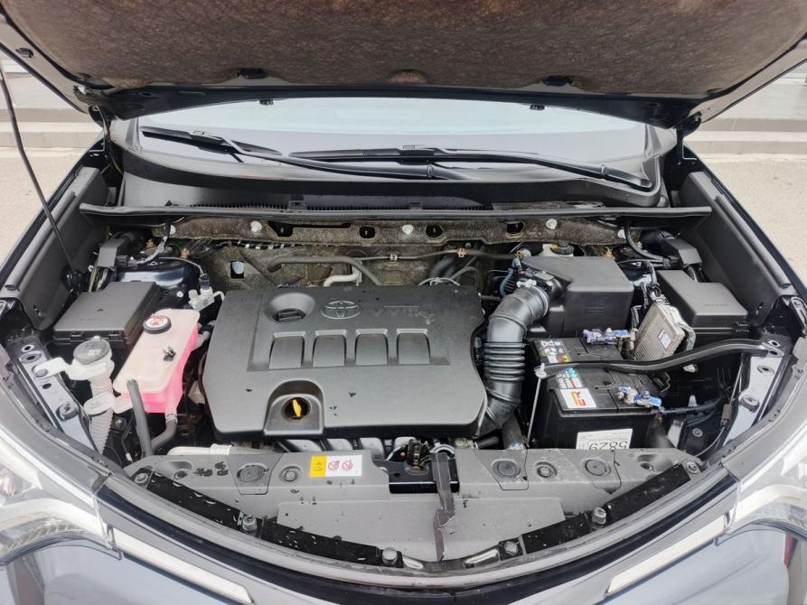 Toyota RAV4 IV (XA40) Рестайлинг Брянск  - изображение 11