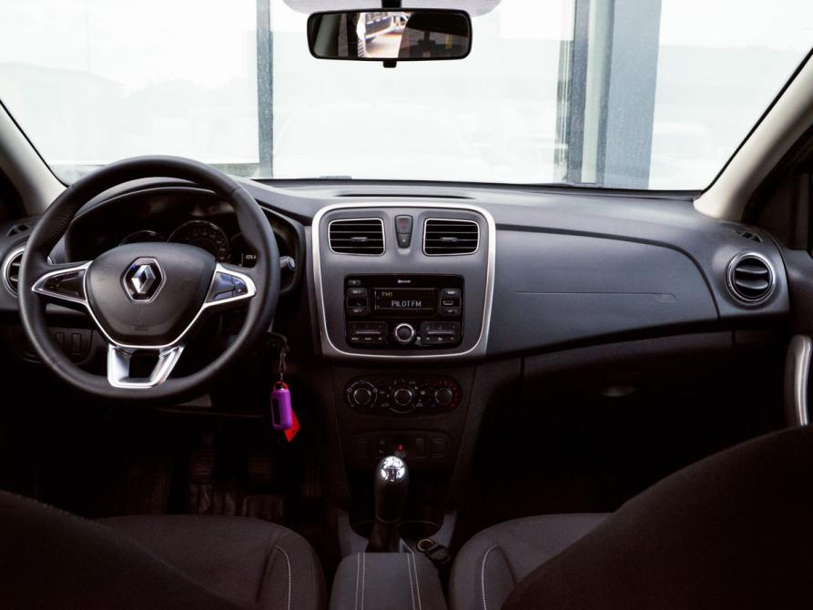 Renault Sandero II Рестайлинг Екатеринбург  - изображение 19