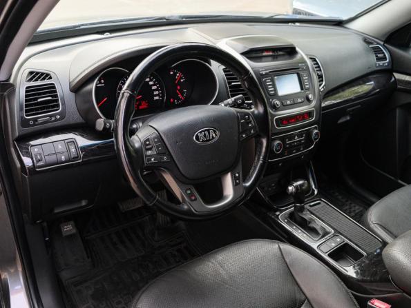 Kia Sorento II Рестайлинг с пробегом 2018 года, цена 2 700 000 рублей, 30895 км, внедорожник, Автокод Объявления