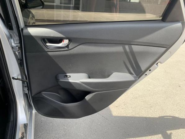 Hyundai Solaris II Рестайлинг с пробегом 2021 года, цена 1 395 000 рублей, 109000 км, седан, Автокод Объявления