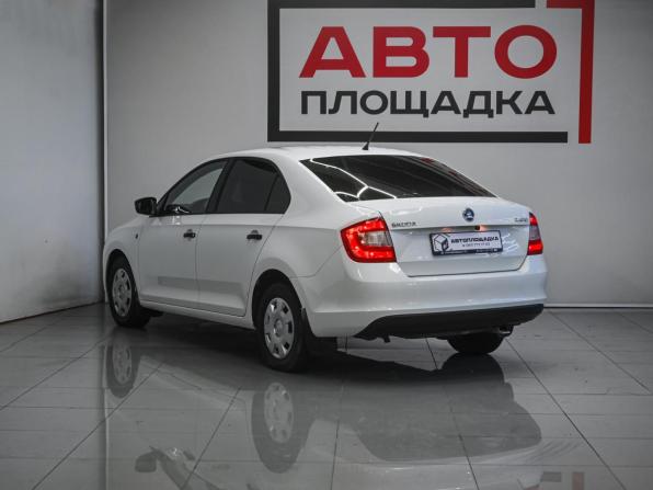 Skoda Rapid I с пробегом 2014 года, цена 790 000 рублей, 205000 км, лифтбек, Автокод Объявления