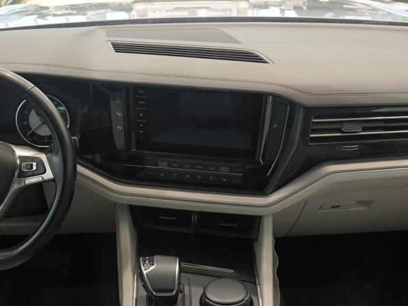 Volkswagen Touareg III с пробегом 2020 года, цена 4 950 000 рублей, 81898 км, внедорожник, Автокод Объявления