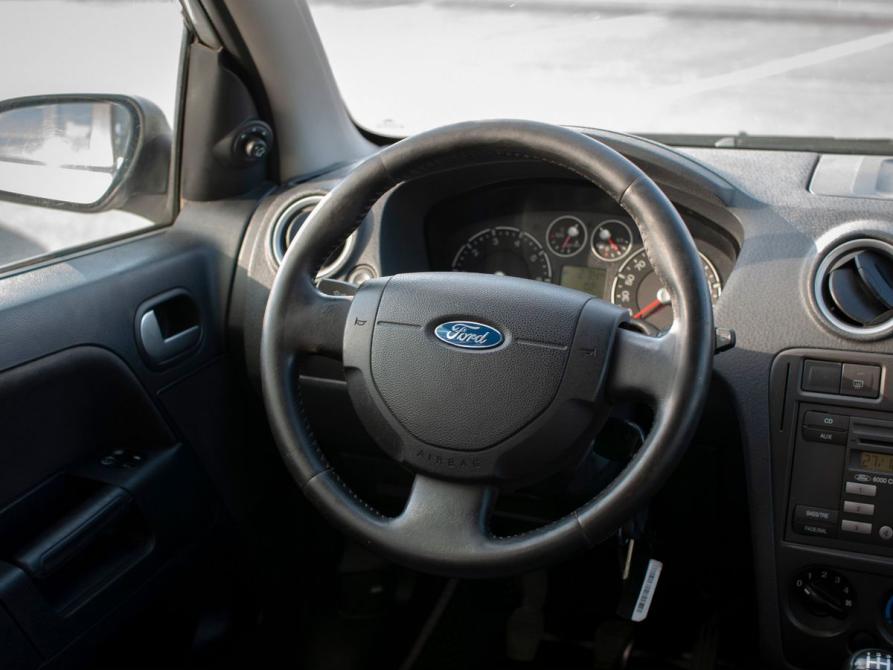Ford Fusion I Рестайлинг Курган  - изображение 13