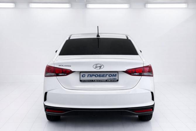 Hyundai Solaris II Рестайлинг с пробегом 2021 года, цена 1 670 000 рублей, 64062 км, седан, Автокод Объявления