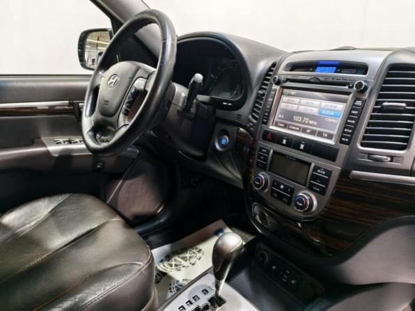 Hyundai Santa Fe II Рестайлинг с пробегом 2011 года, цена 1 177 900 рублей, 179556 км, внедорожник, Автокод Объявления