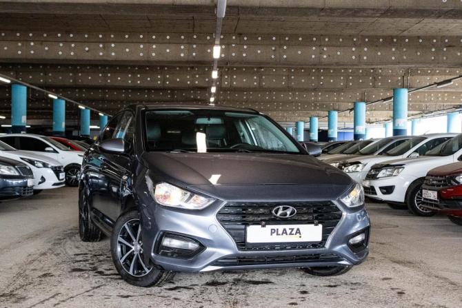 Hyundai Solaris II с пробегом 2017 года, цена 1 103 000 рублей, 154007 км, седан, Автокод Объявления