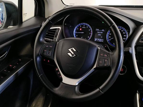 Suzuki SX4 II (S-Cross) Рестайлинг с пробегом 2017 года, цена 1 749 000 рублей, 52065 км, хэтчбек, Автокод Объявления