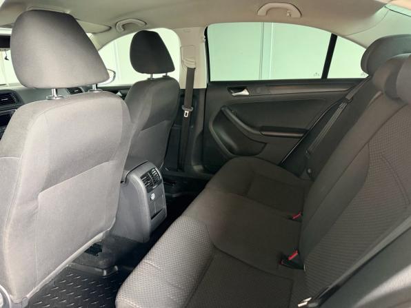Volkswagen Jetta VI Рестайлинг с пробегом 2014 года, цена 1 249 000 рублей, 190000 км, седан, Автокод Объявления