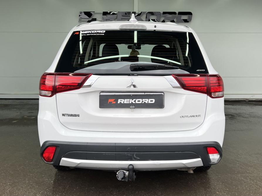 Mitsubishi Outlander III Рестайлинг 3 Уфа  - изображение 6