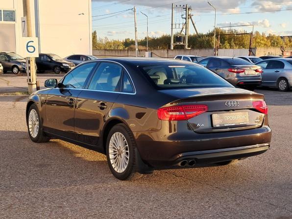 Audi A4 IV (B8) Рестайлинг с пробегом 2012 года, цена 1 250 000 рублей, 226871 км, седан, Автокод Объявления