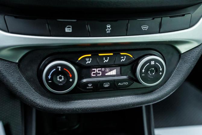 Lada (ВАЗ) Vesta I с пробегом 2018 года, цена 950 000 рублей, 116000 км, универсал, Автокод Объявления
