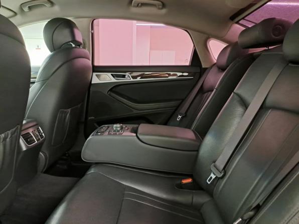 Genesis G80 I с пробегом 2017 года, цена 1 809 000 рублей, 193548 км, седан, Автокод Объявления
