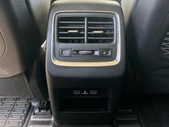 Geely Atlas Pro с пробегом 2023 года, цена 2 100 000 рублей, 10000 км, внедорожник, Автокод Объявления