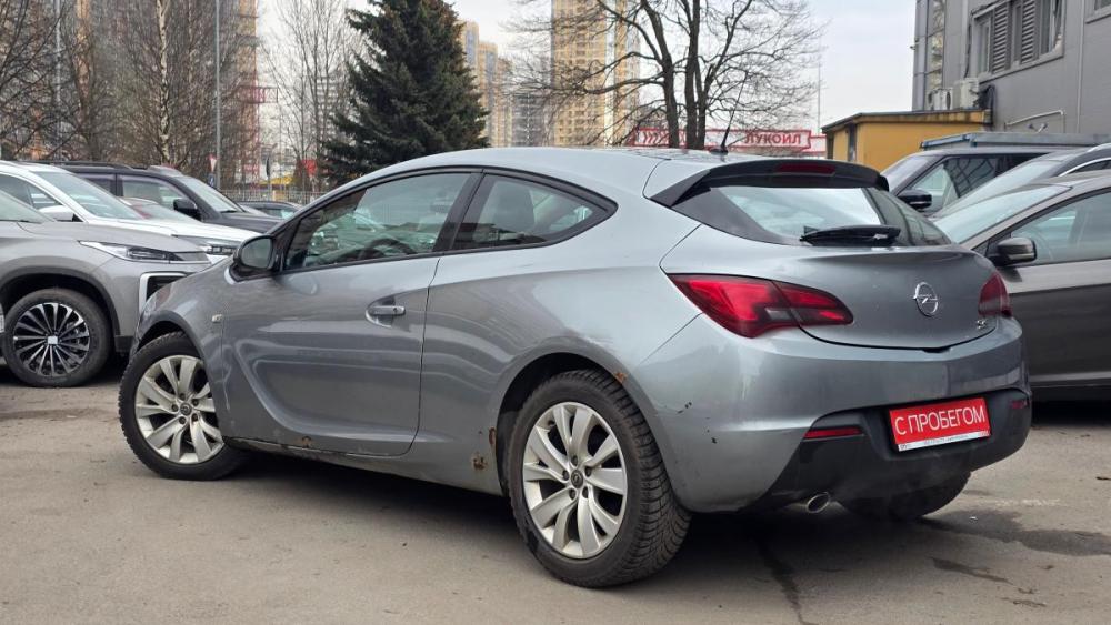 Opel Astra J Рестайлинг Санкт-Петербург  - изображение 3