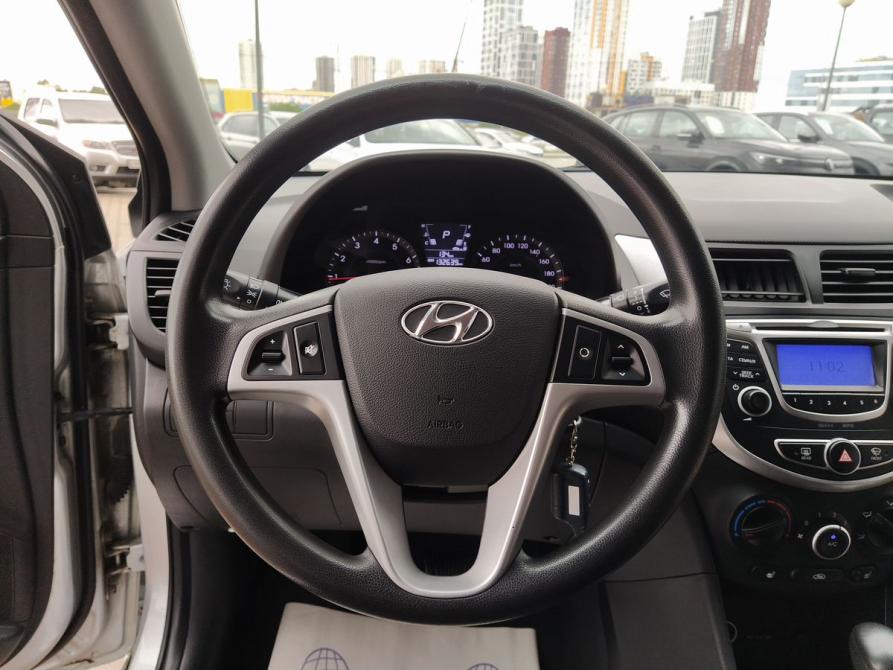 Hyundai Solaris I Екатеринбург  - изображение 19