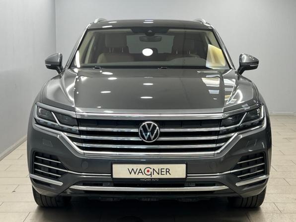 Volkswagen Touareg III с пробегом 2021 года, цена 6 414 000 рублей, 97326 км, внедорожник, Автокод Объявления