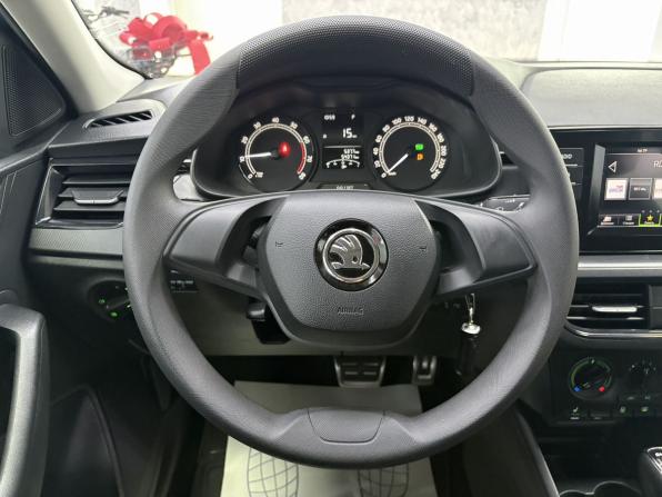 Skoda Rapid II с пробегом 2021 года, цена 1 695 000 рублей, 54371 км, лифтбек, Автокод Объявления