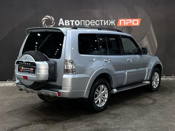 Mitsubishi Pajero IV Рестайлинг 1 с пробегом 2014 года, цена 2 075 000 рублей, 267613 км, внедорожник, Автокод Объявления