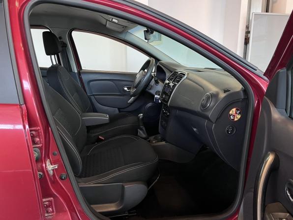 Renault Logan II с пробегом 2014 года, цена 591 000 рублей, 178870 км, седан, Автокод Объявления