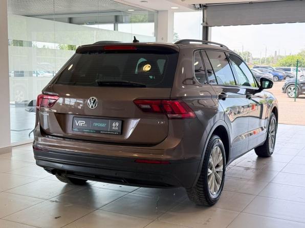 Volkswagen Tiguan II с пробегом 2017 года, цена 1 675 000 рублей, 233565 км, внедорожник, Автокод Объявления