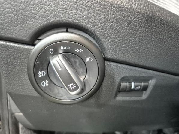 Volkswagen Multivan T6 с пробегом 2015 года, цена 2 980 000 рублей, 198850 км, минивэн, Автокод Объявления