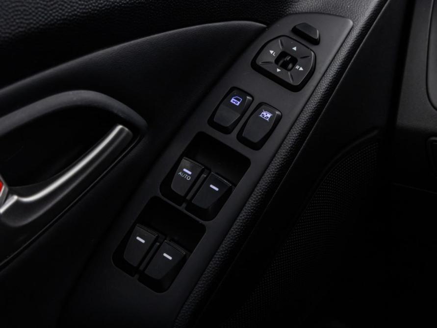 Hyundai ix35 I Санкт-Петербург  - изображение 15