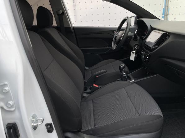 Hyundai Solaris II с пробегом 2019 года, цена 1 200 000 рублей, 156875 км, седан, Автокод Объявления