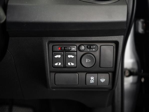 Honda Freed I Рестайлинг с пробегом 2011 года, цена 1 100 300 рублей, 159204 км, компактвэн, Автокод Объявления