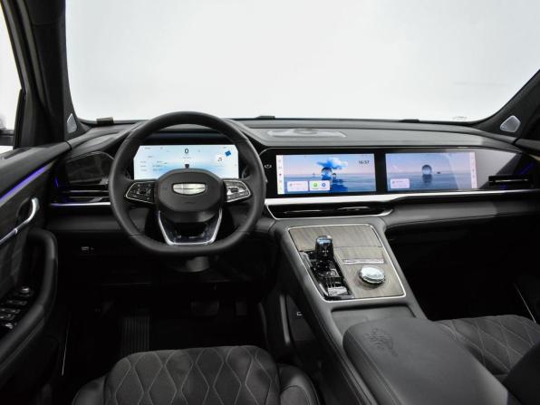 Geely Monjaro I Рестайлинг с пробегом 2025 года, цена 4 179 000 рублей, 60 км, внедорожник, Автокод Объявления