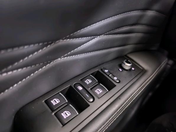 Dongfeng Fengon ix5 с пробегом 2024 года, цена 1 640 000 рублей, 33449 км, внедорожник, Автокод Объявления