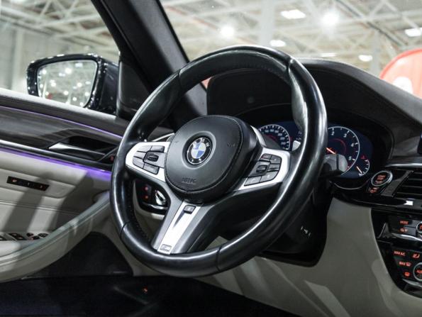 BMW 5 серии VII (G30/G31/G38) с пробегом 2019 года, цена 3 549 700 рублей, 183900 км, седан, Автокод Объявления