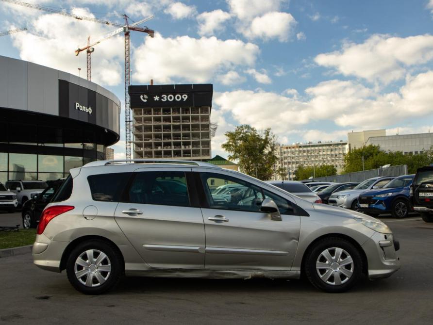 Peugeot 308 I Москва  - изображение 3