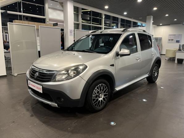 Renault Sandero I с пробегом 2012 года, цена 591 000 рублей, 237182 км, хэтчбек, Автокод Объявления
