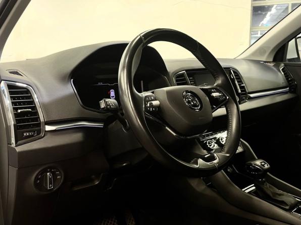 Skoda Karoq I с пробегом 2021 года, цена 2 349 000 рублей, 110643 км, внедорожник, Автокод Объявления