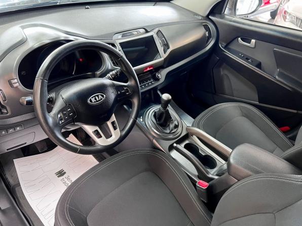 Kia Sportage III с пробегом 2010 года, цена 995 000 рублей, 296222 км, внедорожник, Автокод Объявления