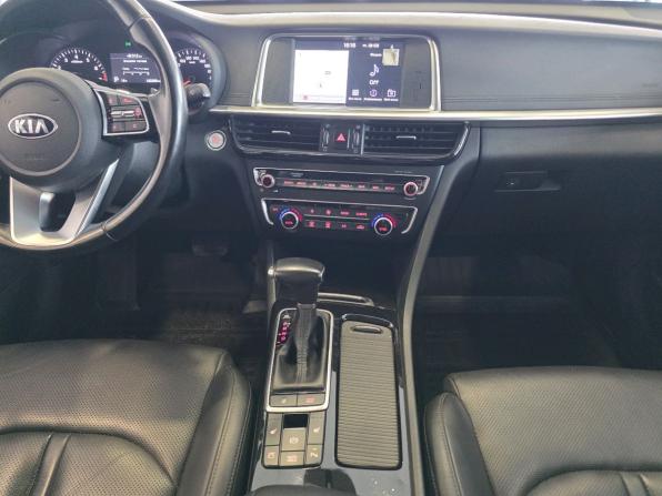 Kia Optima IV Рестайлинг с пробегом 2019 года, цена 2 019 000 рублей, 102292 км, седан, Автокод Объявления