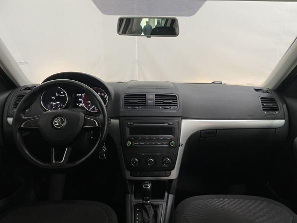 Skoda Yeti I Рестайлинг с пробегом 2014 года, цена 990 000 рублей, 163109 км, внедорожник, Автокод Объявления