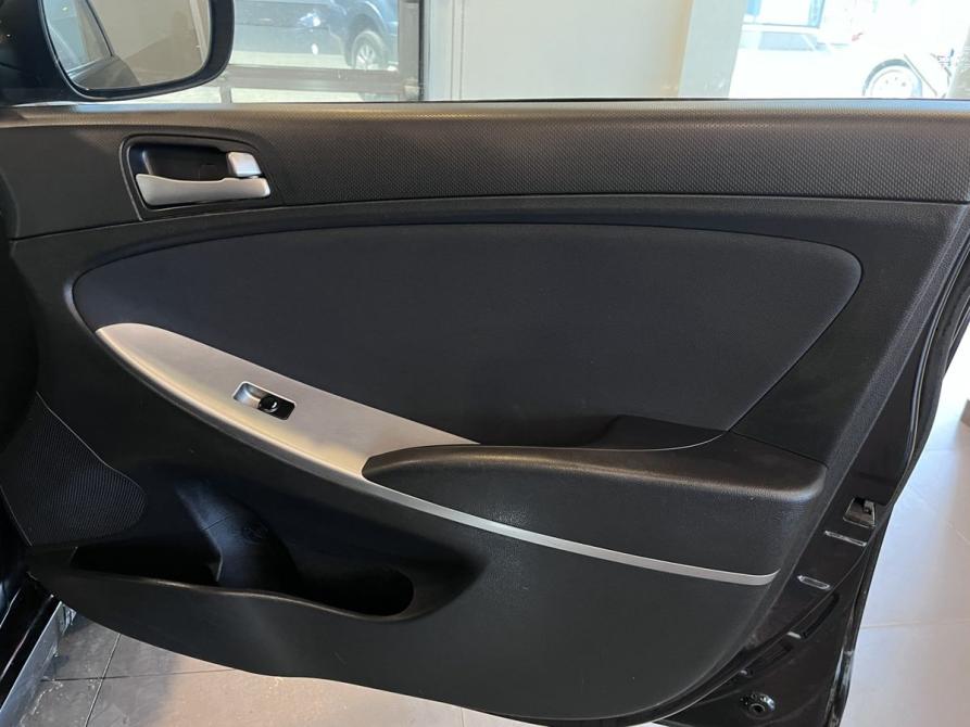 Hyundai Solaris I Рестайлинг Чебоксары  - изображение 28
