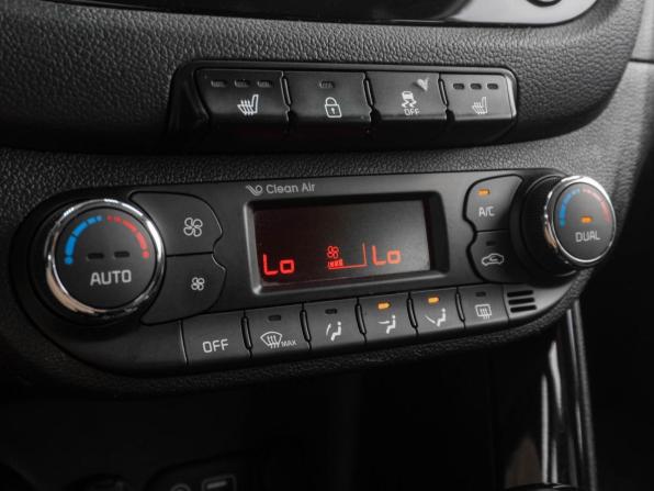 Kia Ceed II Рестайлинг с пробегом 2015 года, цена 1 399 000 рублей, 102699 км, хэтчбек, Автокод Объявления