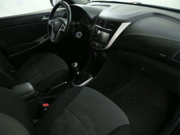 Hyundai Solaris I с пробегом 2011 года, цена 488 000 рублей, 279000 км, хэтчбек, Автокод Объявления