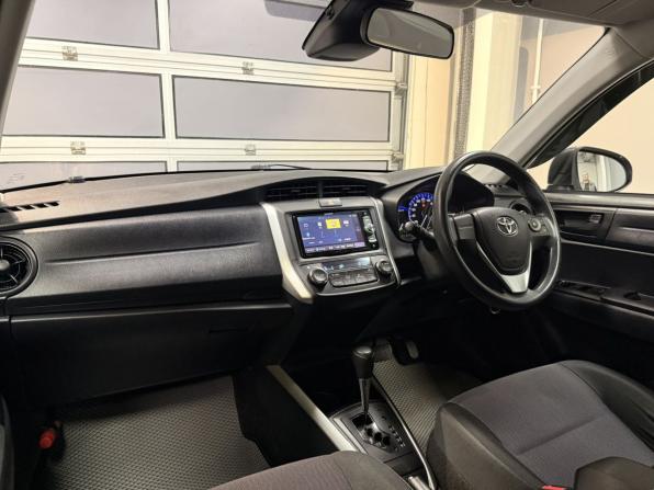 Toyota Corolla XI (E160 E170) Рестайлинг 2 с пробегом 2019 года, цена 1 495 000 рублей, 156441 км, универсал, Автокод Объявления