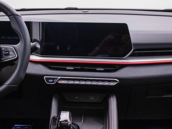 Geely Coolray I Рестайлинг с пробегом 2024 года, цена 2 124 000 рублей, 25352 км, внедорожник, Автокод Объявления