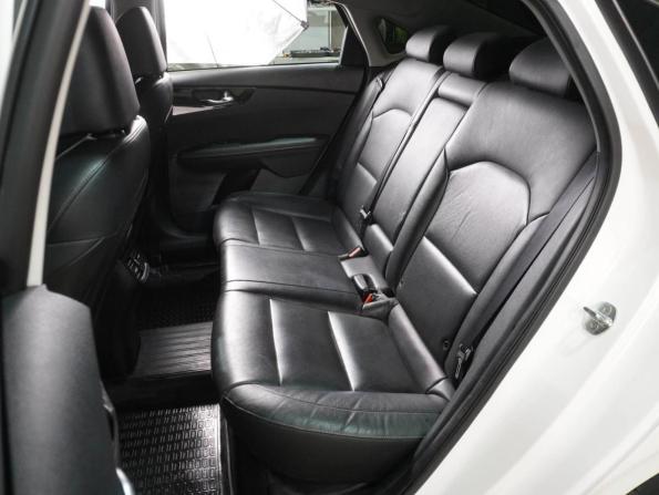 Kia Cerato IV с пробегом 2018 года, цена 1 599 000 рублей, 172407 км, седан, Автокод Объявления