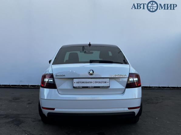 Skoda Octavia III (A7) Рестайлинг с пробегом 2018 года, цена 2 000 000 рублей, 76989 км, лифтбек, Автокод Объявления