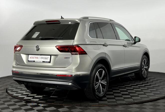 Volkswagen Tiguan II с пробегом 2018 года, цена 2 780 000 рублей, 113004 км, внедорожник, Автокод Объявления